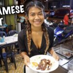 HUGE Vietnamese Street Food Tour | BEST Street food in Ho Chi Minh City Vietnam