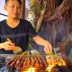 Indonesian Street Food  – CRAZY HALAL Street Food in Little Indonesia!! BEST MARTABAK + RENDANG!