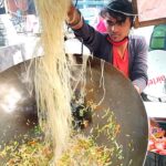 VEG CHOWMEIN POPULAR STREET FOOD| DELHI STREET FOOD | INDIAN STREET FOOD