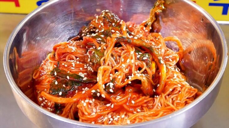 Spicy Noodles (Bibim Guksu) – Korean Street Food