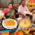 Only 15/- Rs 2 Idli । Couple selling Dosa Uttapam Idli । Varanasi । street Food India