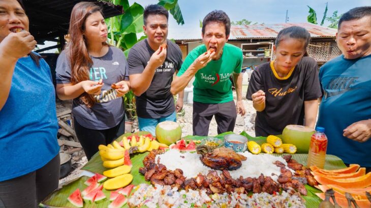 Boodle Fight!! VILLAGE FOOD in Philippines – Unforgettable Filipino Food!!