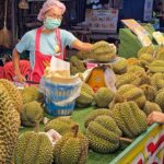 Lots of Customers!! Durian Cutting Master, Fruits Cutting Skills – Thai Street Food