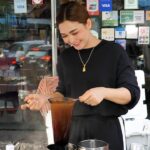The most popular and beautiful coffee lady in bangkok | Ploy Sai Coffee | thai street food