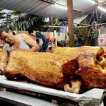Amazing skills! Trang roast pork -Thai Street Food