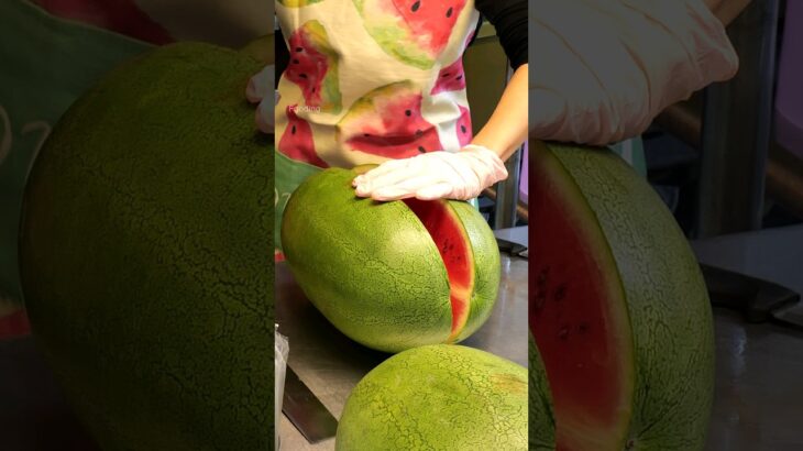 꼭 드세요! 대만가면 꼭 먹는 슈퍼 자이언트 수박 쥬스 – Must Try! Amazing Giant Watermelon Juice  – Fruit Cutting Skills